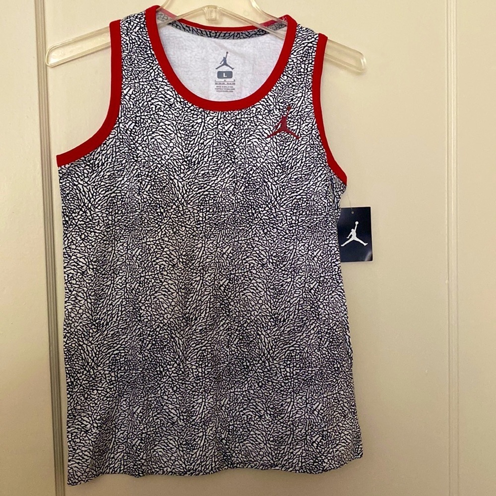 NWT Jordan kids tank top size: L 12-13 years